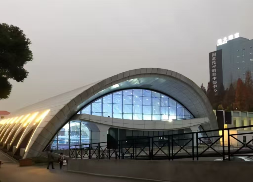 中國(guó)地質(zhì)大學(xué)武漢校區(qū)體育館